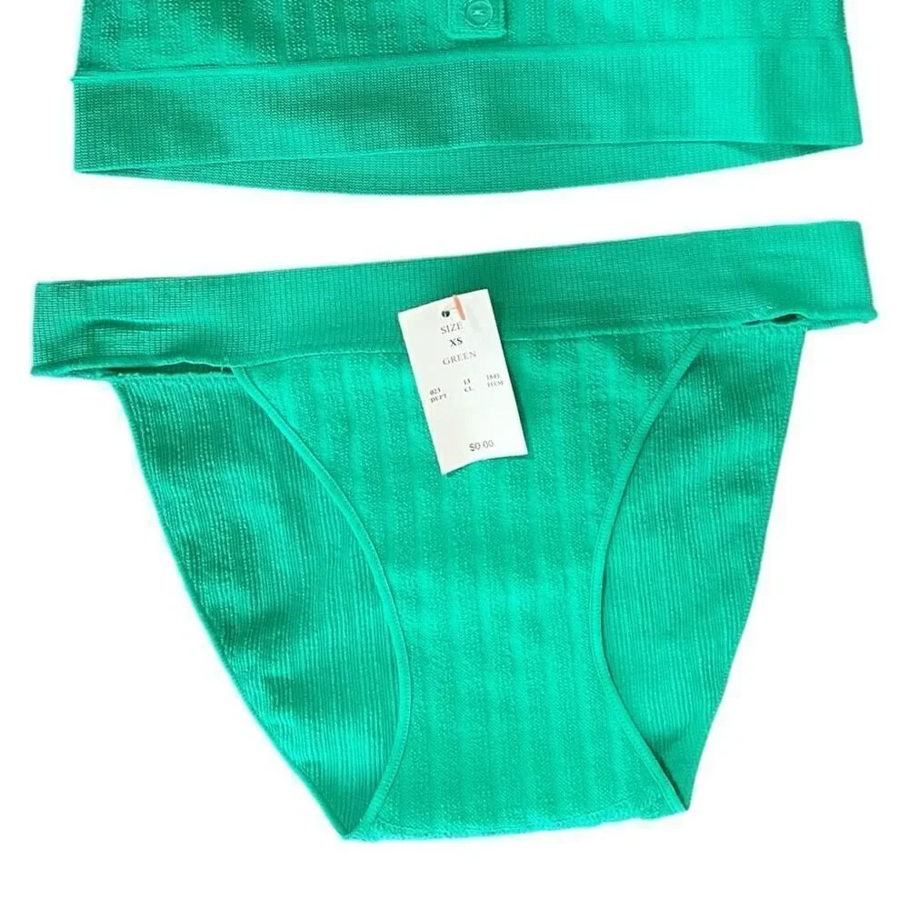 NEW Colsie Jade Plush Ribbed Bra and Bottom Set XS